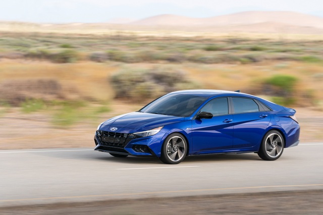 Hyundai Elantra N Line 2021 trình làng với động cơ hơn 200 mã lực - 16 Hyundai Elantra N Line 2021 trình làng với động cơ hơn 200 mã lực - 16