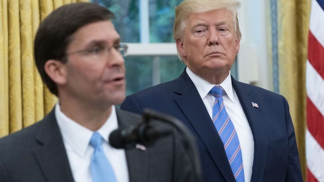Bloomberg: Tổng thống Trump tính thay Bộ trưởng Quốc phòng - 1 Bloomberg: Tổng thống Trump tính thay Bộ trưởng Quốc phòng - 1