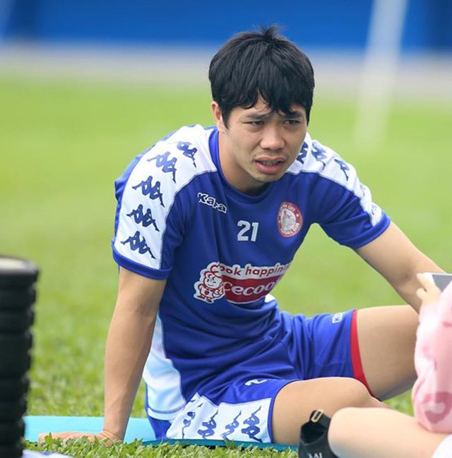 HLV Chung Hae Seong lần đầu trở lại sân tập sau khi tái hợp CLB TPHCM - 8