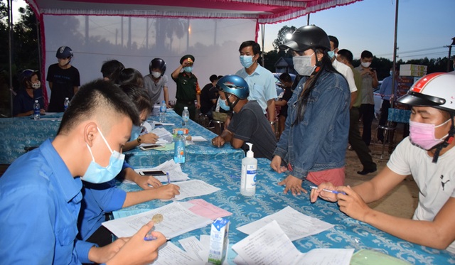 Thừa Thiên Huế không tiếp nhận công dân 5 vùng có dịch Covid-19 - 1 Thừa Thiên Huế không tiếp nhận công dân 5 vùng có dịch Covid-19 - 1