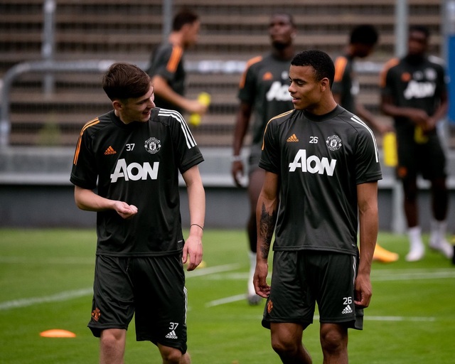 Man Utd tiếp tục miệt mài luyện công chờ Sevilla - 5 Man Utd tiếp tục miệt mài luyện công chờ Sevilla - 5