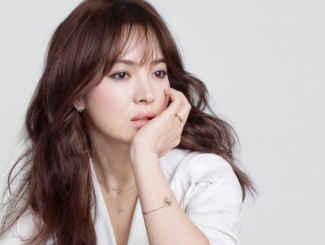 Một năm sau cuộc hôn nhân tan vỡ, Song Hye Kyo luận bàn về tình yêu - 5