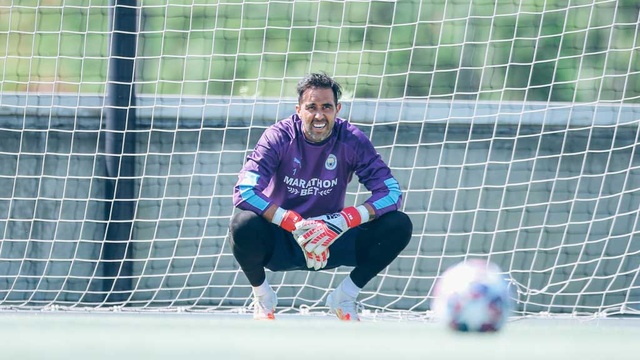 Man City luyện tập chăm chỉ chờ trận đấu với Lyon - 3 Man City luyện tập chăm chỉ chờ trận đấu với Lyon - 3