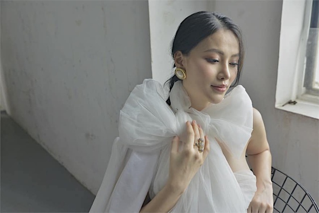 Mai Phương Thúy xưng “vợ chồng” với Noo Phước Thịnh, chơi ma sói xuyên đêm - 9 Mai Phương Thúy xưng “vợ chồng” với Noo Phước Thịnh, chơi ma sói xuyên đêm - 9