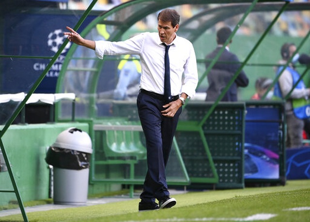 Nhìn lại trận thua đắng ngắt của Man City trước Lyon - 6 Nhìn lại trận thua đắng ngắt của Man City trước Lyon - 6