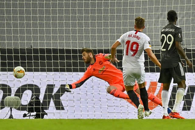 Những khoảnh khắc Man Utd phải ôm hận trước Sevilla - 13 Những khoảnh khắc Man Utd phải ôm hận trước Sevilla - 13