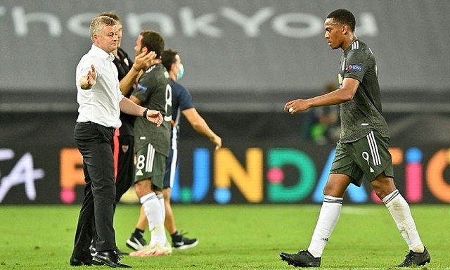 HLV Solskjaer nói gì khi Man Utd bị “đá văng” khỏi Europa League? - 2 HLV Solskjaer nói gì khi Man Utd bị “đá văng” khỏi Europa League? - 2