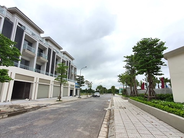 Khách hàng kêu cứu tại dự án Vườn Sen: Thông tin ngỡ ngàng từ tỉnh Bắc Ninh - 2 Khách hàng kêu cứu tại dự án Vườn Sen: Thông tin ngỡ ngàng từ tỉnh Bắc Ninh - 2