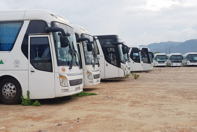 Nha Trang: Dịch Covid-19 khiến tài xế xe du lịch thất nghiệp, mất thu nhập - 5