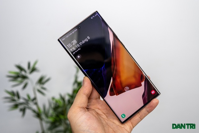 Mở hộp Galaxy Note 20 sắp mở bán: cấu hình mạnh, hoàn thiện cao cấp - 5 Mở hộp Galaxy Note 20 sắp mở bán: cấu hình mạnh, hoàn thiện cao cấp - 5