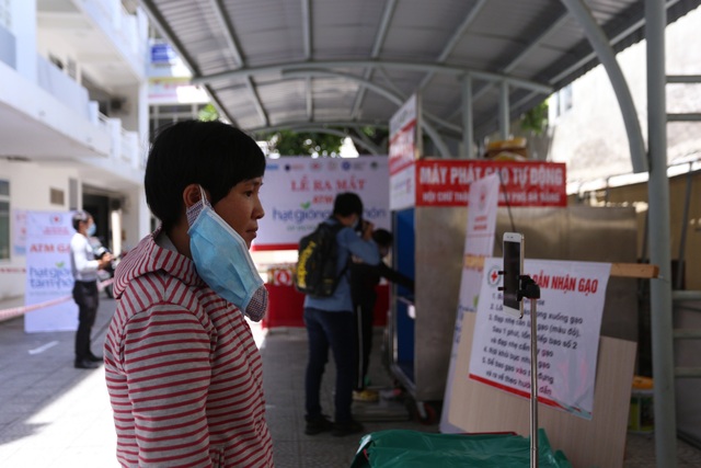 ATM gạo ở Đà Nẵng: Gọi điện hẹn giờ, nhận diện đúng người nghèo - 2