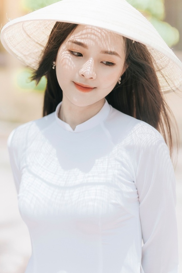 Nữ sinh Hải Phòng đẹp rạng ngời chia tay thời học sinh - 5 Nữ sinh Hải Phòng đẹp rạng ngời chia tay thời học sinh - 5