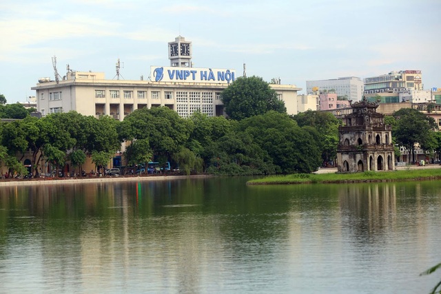 Gần 1.500 khối bê tông tạo vòng khép kín quanh hồ Hoàn Kiếm - 7 Gần 1.500 khối bê tông tạo vòng khép kín quanh hồ Hoàn Kiếm - 7