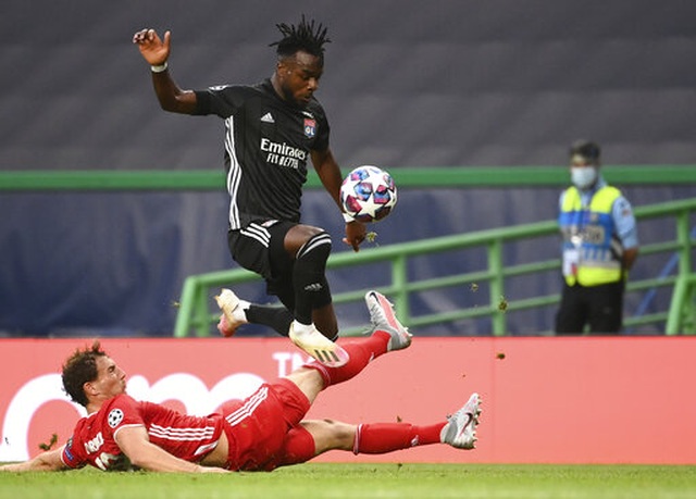 Lyon 0-3 Bayern Munich: Giá trị của những ngôi sao lớn - 8 Lyon 0-3 Bayern Munich: Giá trị của những ngôi sao lớn - 8