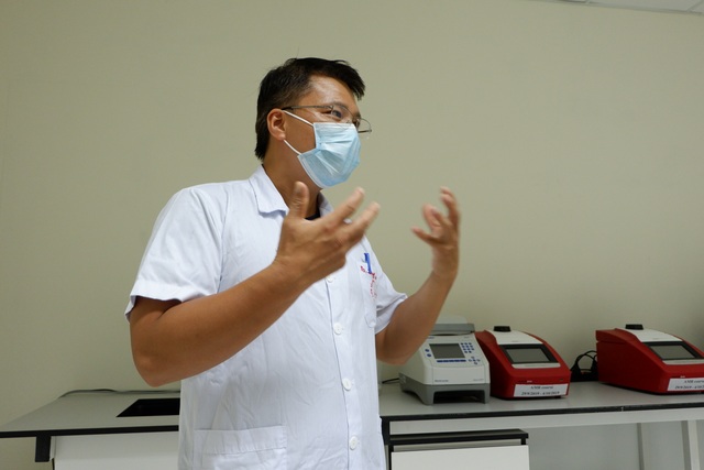 Một ngày tại công xưởng truy tìm virus SARS-CoV-2 - 6 Một ngày tại công xưởng truy tìm virus SARS-CoV-2 - 6