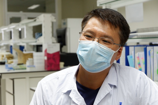 Một ngày tại công xưởng truy tìm virus SARS-CoV-2 - 1 Một ngày tại công xưởng truy tìm virus SARS-CoV-2 - 1
