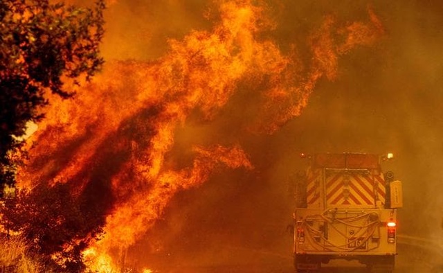 Cháy rừng kinh hoàng đe dọa California - 2 Cháy rừng kinh hoàng đe dọa California - 2