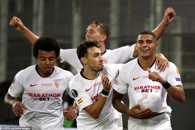 Những khoảnh khắc nghẹt thở trong chiến thắng của Sevilla trước Inter Milan - 19 Những khoảnh khắc nghẹt thở trong chiến thắng của Sevilla trước Inter Milan - 19