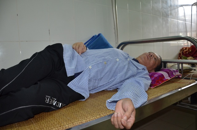 Thương cảnh người cha 2 con, chấn thương sọ não không tiền chữa trị - 2 Thương cảnh người cha 2 con, chấn thương sọ não không tiền chữa trị - 2