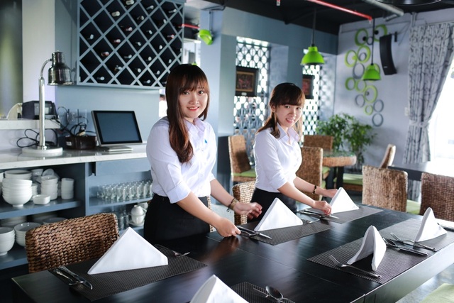 Đi tắt, đón đầu với bậc Cao đẳng tại Cao đẳng Hoa Sen - 2 Đi tắt, đón đầu với bậc Cao đẳng tại Cao đẳng Hoa Sen - 2