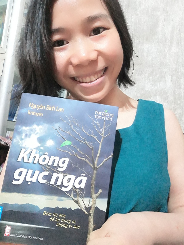 Vượt qua bệnh hiểm nghèo, cô gái làm thư viện cho mọi người đọc miễn phí - 2 Vượt qua bệnh hiểm nghèo, cô gái làm thư viện cho mọi người đọc miễn phí - 2