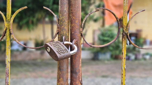 Nhiều nhà công sản cũ sau chuyển đổi bị bỏ hoang trên đất vàng Lào Cai - 10 Nhiều nhà công sản cũ sau chuyển đổi bị bỏ hoang trên đất vàng Lào Cai - 10