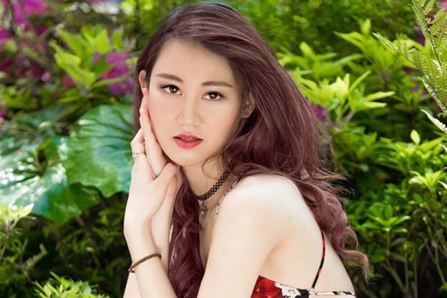 Hoa hậu đầu quân cho VTV cảnh báo nhiều người lơ là trước diễn biến dịch - 9 Hoa hậu đầu quân cho VTV cảnh báo nhiều người lơ là trước diễn biến dịch - 9