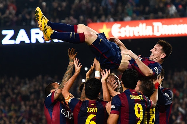 10 khoảnh khắc mang tính biểu tượng của Messi - 8