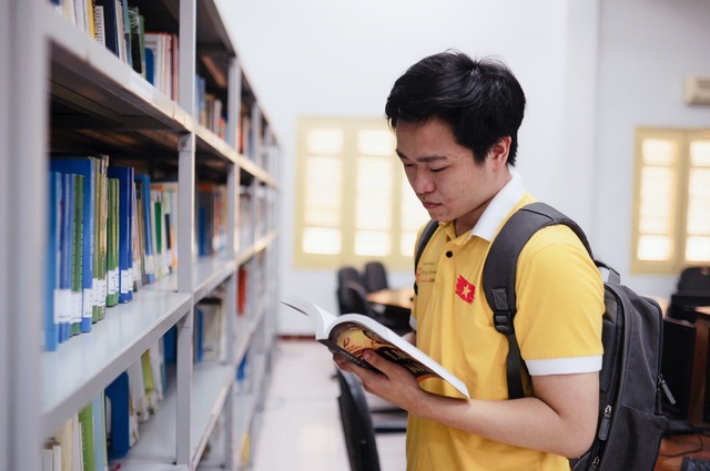 Chàng trai chuyên Lý “ẵm” Huy chương Bạc Olympic Sinh học Quốc tế 2020 - 2 Chàng trai chuyên Lý “ẵm” Huy chương Bạc Olympic Sinh học Quốc tế 2020 - 2