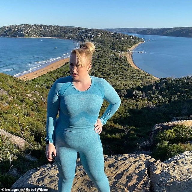 Rebel Wilson gây sốc khi giảm 18 kg - 3 Rebel Wilson gây sốc khi giảm 18 kg - 3