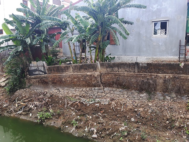 Công trình xây kè “nuốt” dòng chảy tại Quảng Bình: Bổ sung một số hạng mục - 2 Công trình xây kè “nuốt” dòng chảy tại Quảng Bình: Bổ sung một số hạng mục - 2