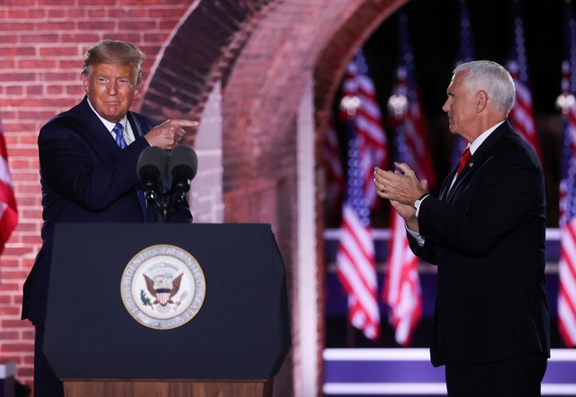 Phó tổng thống Pence: Người Mỹ cần một tổng thống tin tưởng vào nước Mỹ - 1 Phó tổng thống Pence: Người Mỹ cần một tổng thống tin tưởng vào nước Mỹ - 1
