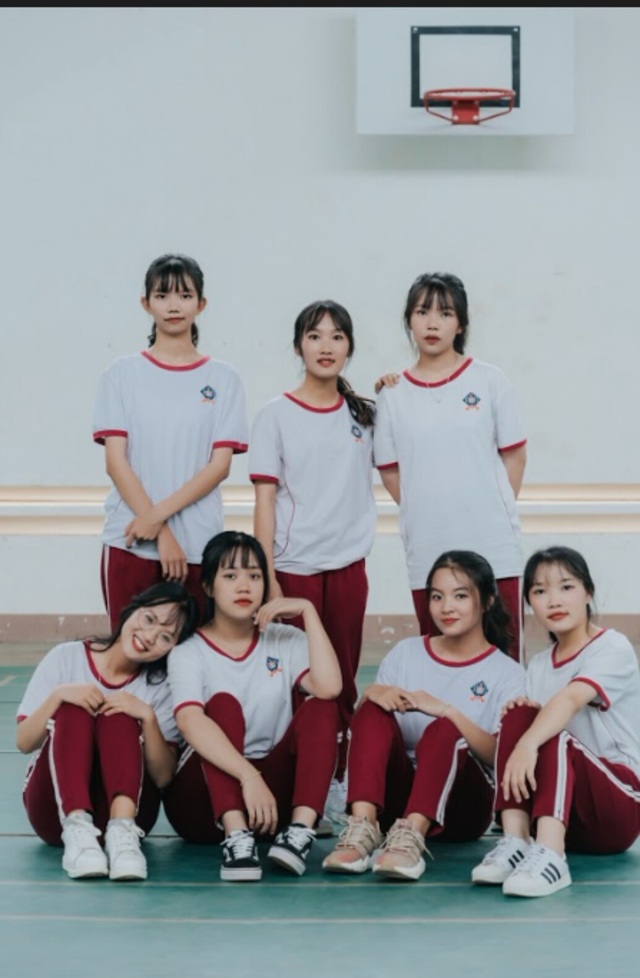 Nữ sinh trường huyện đạt điểm 10 môn Sử nguyện vọng trở thành phóng viên - 3 Nữ sinh trường huyện đạt điểm 10 môn Sử nguyện vọng trở thành phóng viên - 3