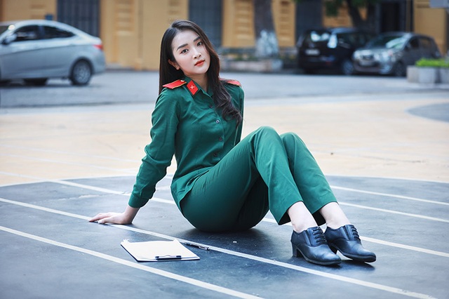 10X xinh đẹp trường Quân đội: “Con gái hiện đại phải có chất riêng” - 10 10X xinh đẹp trường Quân đội: “Con gái hiện đại phải có chất riêng” - 10