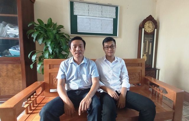 Mẹ lao động tự do, bố làm ruộng, nam sinh trở thành thủ khoa của xứ Thanh - 1 Mẹ lao động tự do, bố làm ruộng, nam sinh trở thành thủ khoa của xứ Thanh - 1