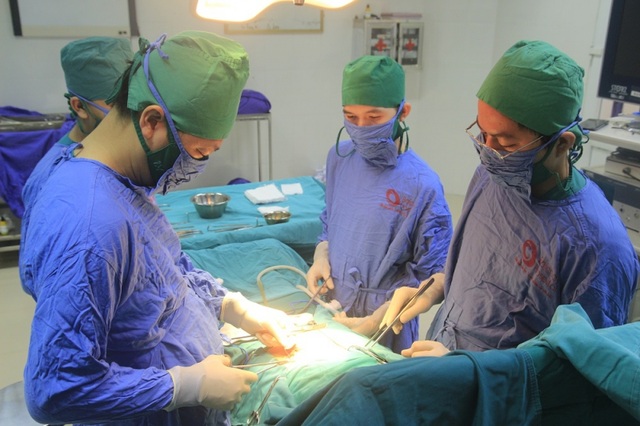 Bỏ dở điều trị, uống thuốc nam, ung thư tiến triển từ chữa được thành muộn - 1 Bỏ dở điều trị, uống thuốc nam, ung thư tiến triển từ chữa được thành muộn - 1