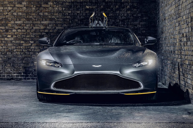 Bộ đôi Vantage và DBS Superleggera của Aston Martin khoác áo Điệp viên 007 - 12