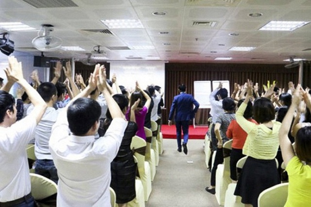 Tăng nặng phạt tiền, cắt “vòi bạch tuộc” kinh doanh đa cấp - 1 Tăng nặng phạt tiền, cắt “vòi bạch tuộc” kinh doanh đa cấp - 1