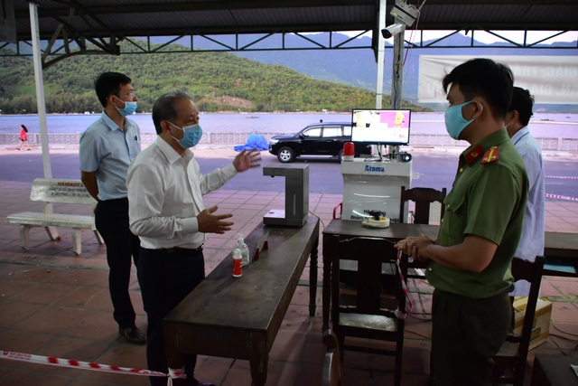Thừa Thiên Huế vẫn giới nghiêm người dân tới từ 3 tỉnh thành nào? - 2 Thừa Thiên Huế vẫn giới nghiêm người dân tới từ 3 tỉnh thành nào? - 2