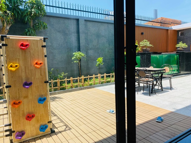 Nhà bạc tỉ tiện nghi của chàng trai “bỏ phố về quê” để chăm sóc mẹ bị bệnh - 15 Nhà bạc tỉ tiện nghi của chàng trai “bỏ phố về quê” để chăm sóc mẹ bị bệnh - 15