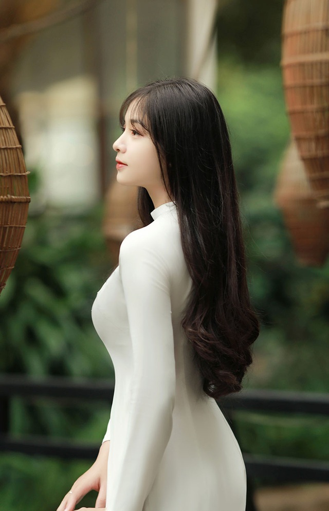 Những nữ sinh sở hữu nhan sắc chuẩn “thanh xuân vườn trường” - 6 Những nữ sinh sở hữu nhan sắc chuẩn “thanh xuân vườn trường” - 6