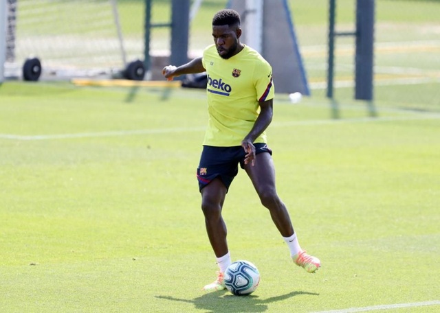 Học Messi, ngôi sao thất sủng của Barcelona cũng “nổi loạn” - 1 Học Messi, ngôi sao thất sủng của Barcelona cũng “nổi loạn” - 1