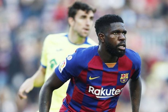 Học Messi, ngôi sao thất sủng của Barcelona cũng “nổi loạn” - 2