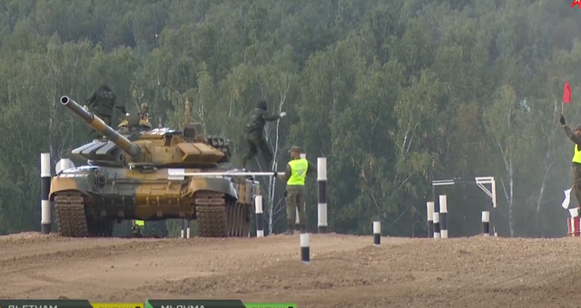Đội xe tăng Việt Nam cán đích sau Myanmar trong trận bán kết Army Games - 15 Đội xe tăng Việt Nam cán đích sau Myanmar trong trận bán kết Army Games - 15