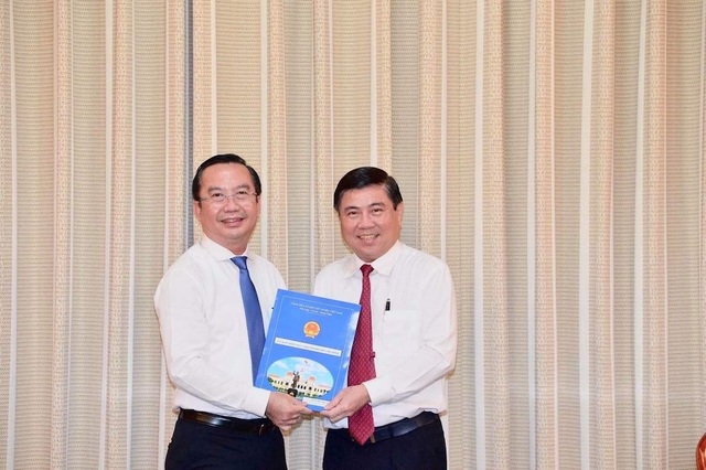 Chánh Văn phòng Thành ủy TPHCM làm Giám đốc Sở Văn hóa - 1 Chánh Văn phòng Thành ủy TPHCM làm Giám đốc Sở Văn hóa - 1