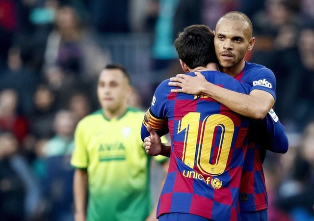 Braithwaite phủ nhận việc muốn lấy áo số 10 của Messi - 1 Braithwaite phủ nhận việc muốn lấy áo số 10 của Messi - 1