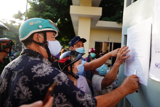 Ngôi trường tiểu học có đến... 90 lớp, tựu trường phải chia ca, chia ngày - 6 Ngôi trường tiểu học có đến... 90 lớp, tựu trường phải chia ca, chia ngày - 6