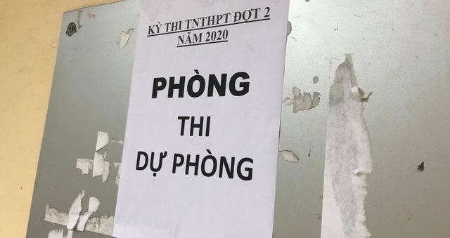 Thi tốt nghiệp THPT đợt 2: Một hội đồng có 7 thí sinh, 18 người phục vụ - 2 Thi tốt nghiệp THPT đợt 2: Một hội đồng có 7 thí sinh, 18 người phục vụ - 2