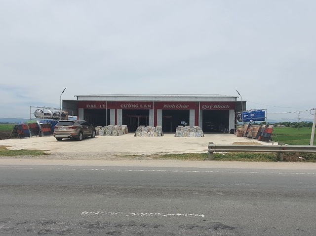 Vụ bán đất quy hoạch “mang con bỏ chợ”: Tỉnh Hà Tĩnh chỉ đạo xử lý! - 2 Vụ bán đất quy hoạch “mang con bỏ chợ”: Tỉnh Hà Tĩnh chỉ đạo xử lý! - 2