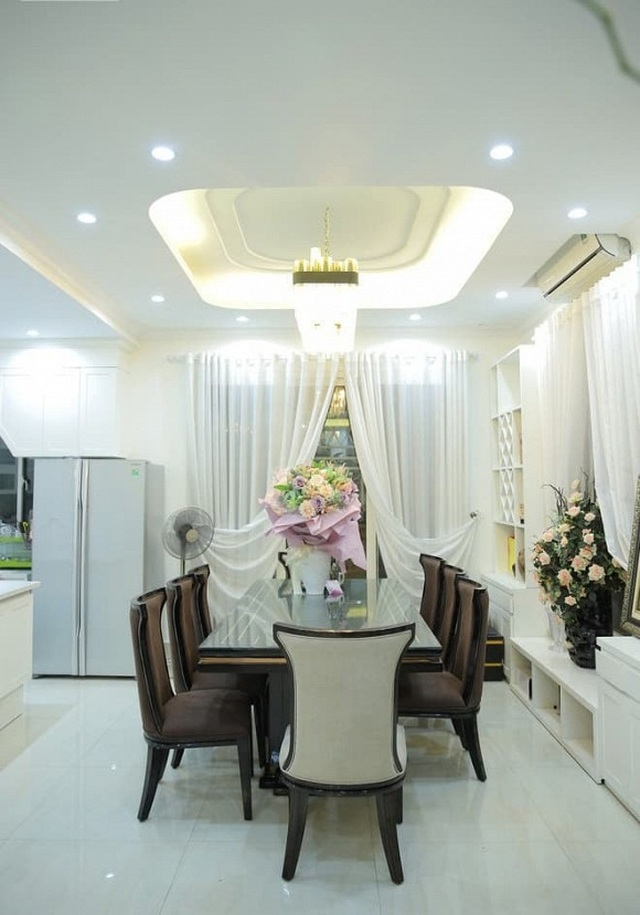 Có gần 20 căn nhà, Quang Hà sống thế nào trong biệt thự 20 tỷ đồng? - 4 Có gần 20 căn nhà, Quang Hà sống thế nào trong biệt thự 20 tỷ đồng? - 4